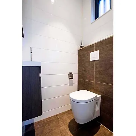 Hotel Modern, Luxury With Sauna And Ede
